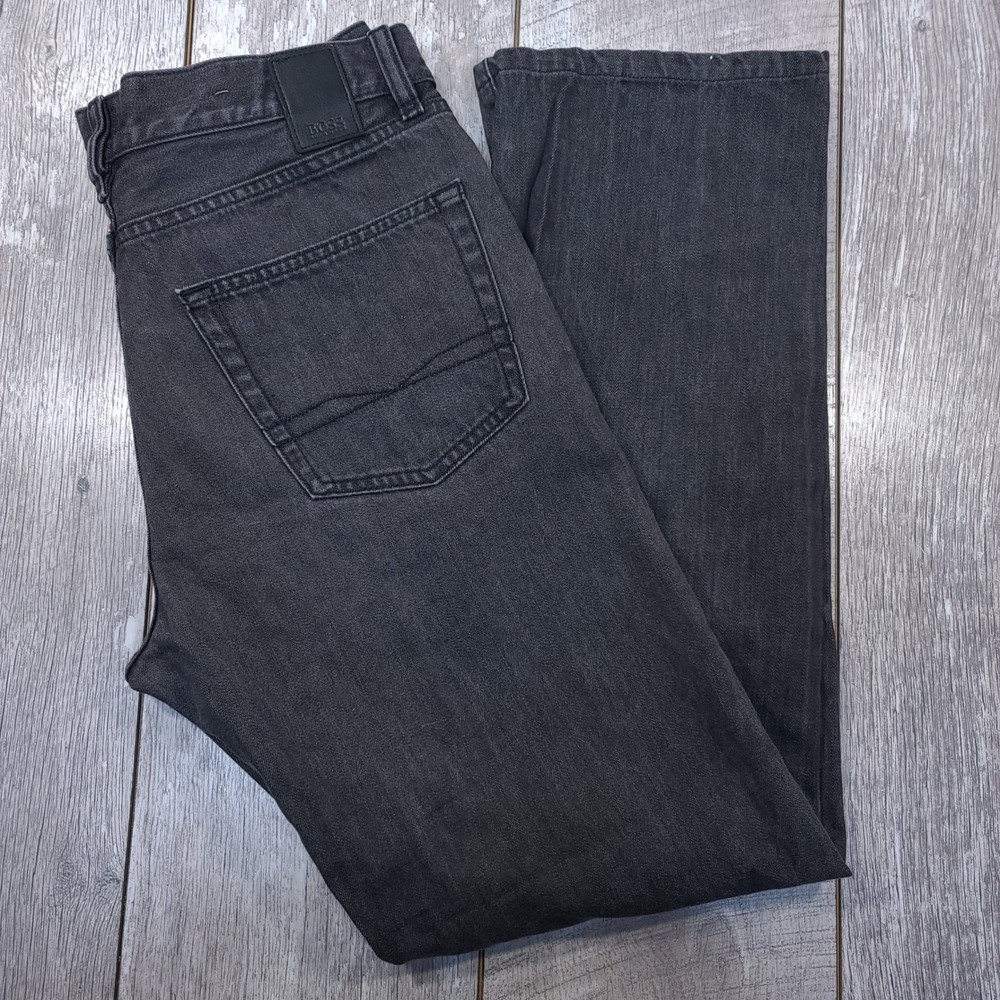 Hugo Boss Vermont Jeans Mens 33x31 Black Straight Leg Faded Denim Pants